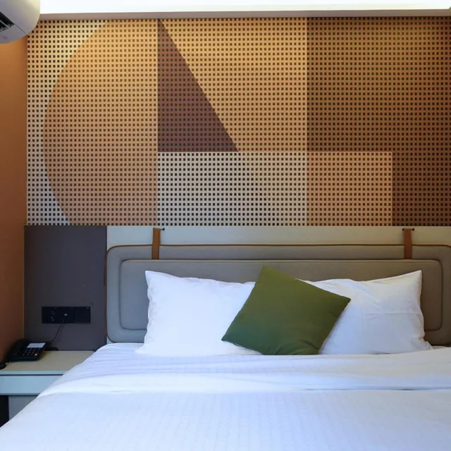 Superior, Queen Bed, No Window، Hotel 165 3/7
