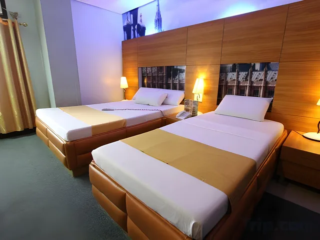 Euro Suite 2، Eurotel Las Pinas 1/2