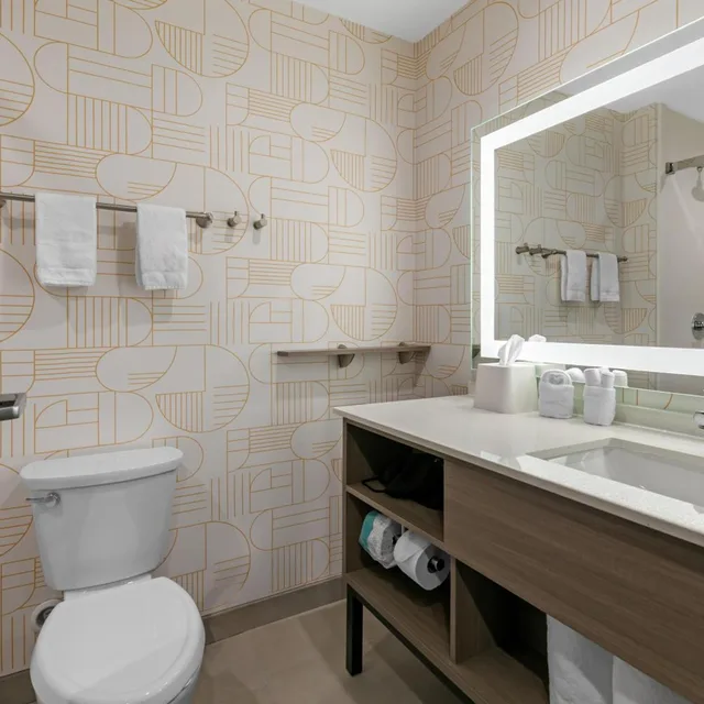 جناح استوديو بسريرين كوين لذوي الإعاقة، Home2 Suites by Hilton Somerset 6/8