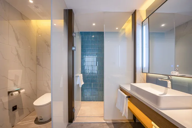 غرفة قياسية بسرير كينج في طابق مرتفع، Holiday Inn Express Suzhou Bay 3/4