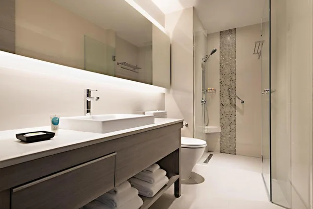Room, King Bed, City View, HYATT PLACE BANGKOK SUKHUMVIT 8/9