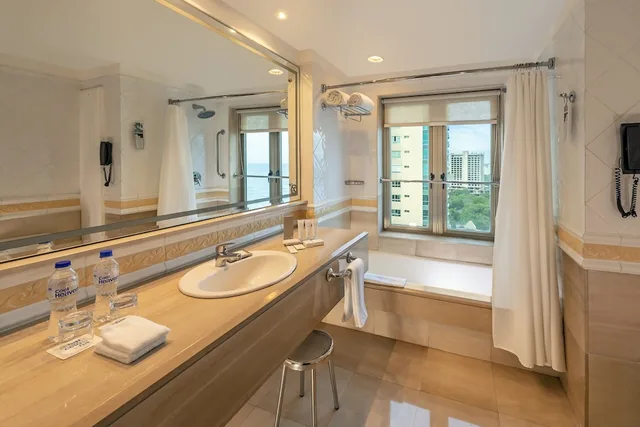 Panoramic, Single, King Bed, Ocean Front، Catalonia Santo Domingo 6/7
