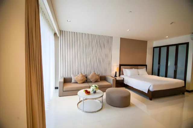 Studio, King Bed, with View, The Costa Nha Trang Residences 4/10