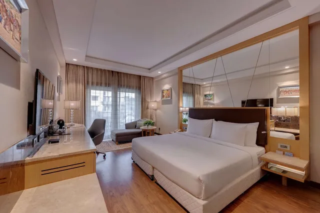 غرفة ديلوكس بسريرين منفصلين، Radisson Resort & Spa Kandla 3/10