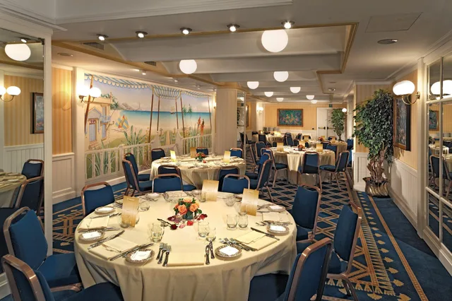 غرفة سوبيريور بسرير كوين، Hotel Capitol Milano Ex Capitol World Class 2/2