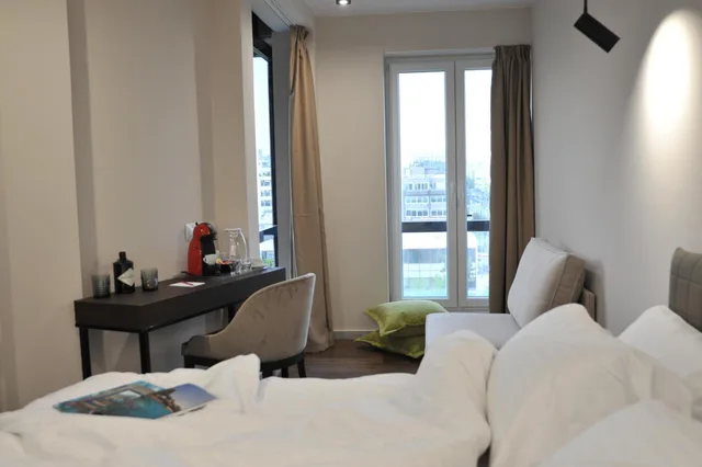 Superior, Studio, King Bed, Acropolis View, B4b Athens 365 Hotel 8/10