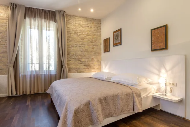 غرفة ديلوكس بسرير مزدوج أو سريرين منفصلين بإطلالة على المتنزه، Pellegrini Luxury Rooms 2/6