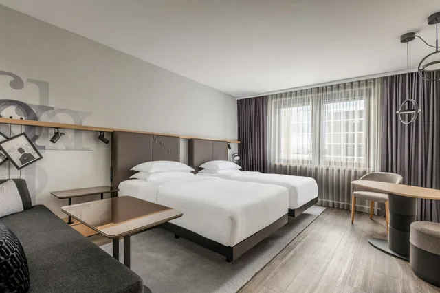 غرفة بسريرين منفصلين، Frankfurt Airport Marriott Hotel 2/5