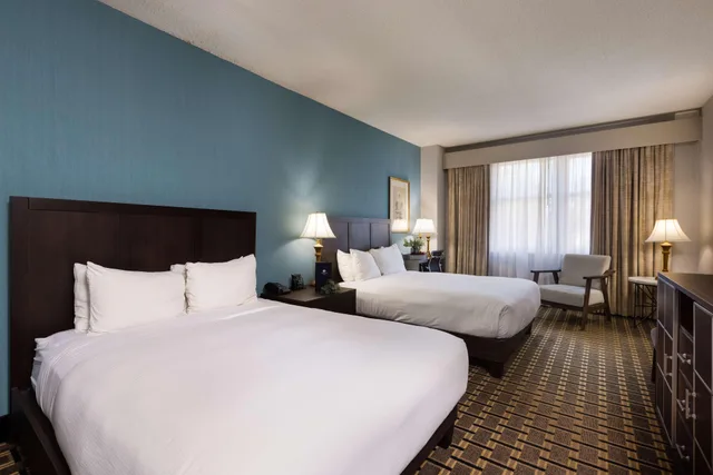 جناح بغرفتي نوم، Inn at the Colonnade Baltimore a DoubleTree by Hilton Hotel 1/2
