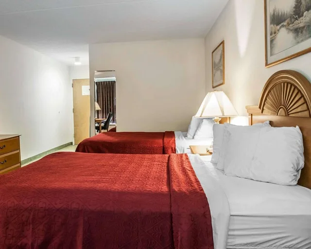 غرفة قياسية بسريرين مزدوجين، Quality Inn Rochester South 5/10