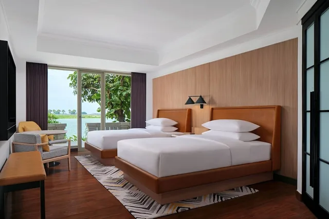 غرفة ديلوكس بسرير كينج بشرفة، Sheraton Jakarta Soekarno Hatta Airport 5/10