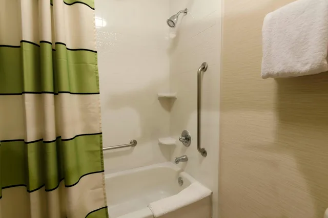 غرفة بسريرين كوين، Fairfield Inn Potomac Mills 3/3