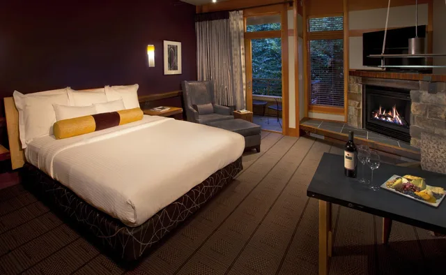 غرفة بسرير كينج، Willows Lodge 2/4