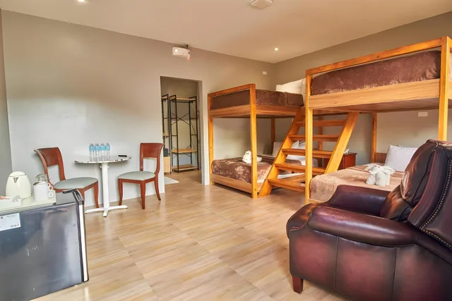 غرفة عائلية بأسرّة بطابقين، 1521 Mactan Resort 3/3