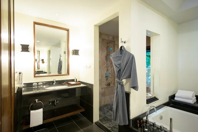 جناح بمسبح خاص، Robinson Club Khao Lak 2/2