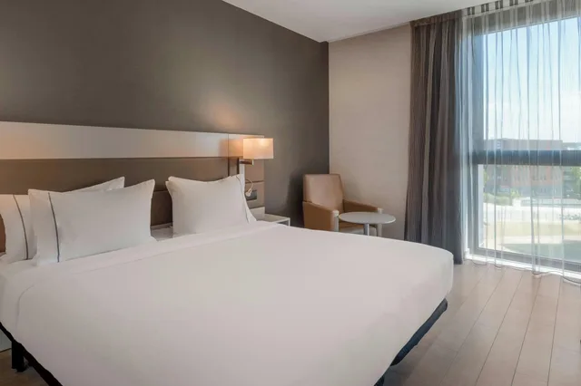 غرفة بسرير كينج، Ac Hotel Sant Cugat By Marriott 2/9