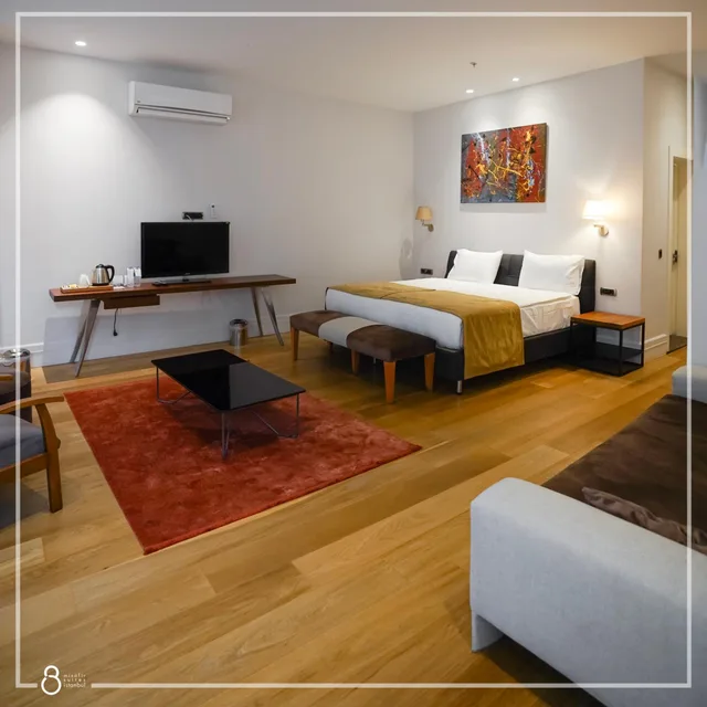 غرفة ثلاثية بحوض استحمام، Misafir Suites 8 Istanbul. 3/5