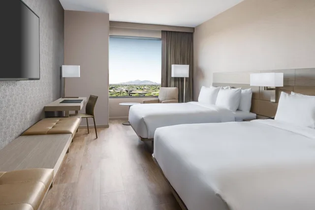 غرفة بسريرين كوين بإطلالة على الجبل، AC Hotel Scottsdale North 7/10