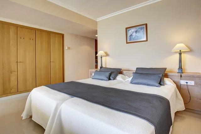 شقة بسريرين منفصلين بشرفة بغرفة نوم واحدة مع أريكة، Grupotel Natura Playa 2/6