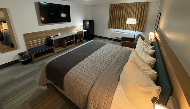 غرفة قياسية بسرير كينج، Park Inn by Radisson Maryville 4/6