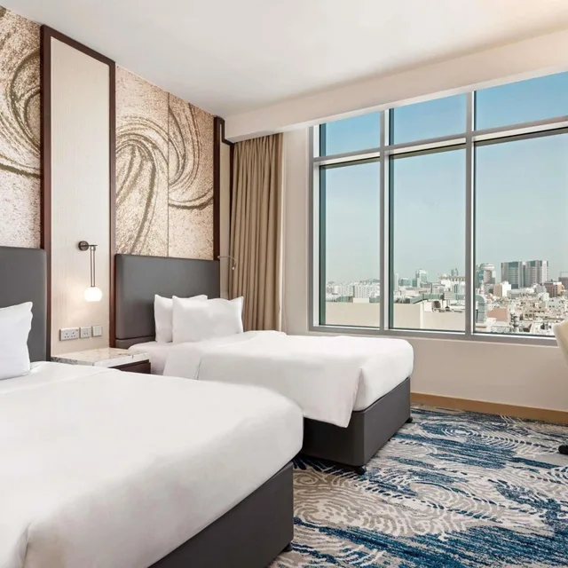 غرفة تنفيذية بسرير فردي، Novotel Dubai Gold District 4/10