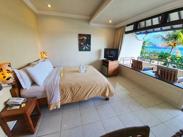 Sky, Superior, Queen Bed، Hotel Genggong 2/5