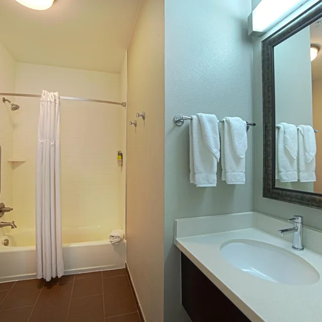 جناح بغرفتي نوم، Staybridge Suites Houston-Nasa/Clear Lake 6/10