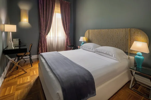 غرفة مريحة بسرير كوين، Hotel Number Nine 2/3