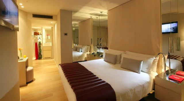 غرفة سوبيريور بشرفة، Cram Hotel 2/2