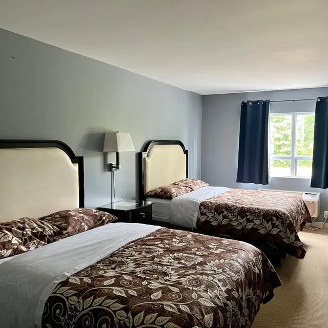 غرفة بسرير مزدوج، HWY 17 Hotel 4/6
