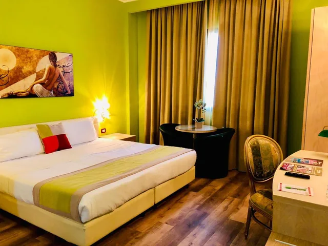 غرفة قياسية بسرير كوين، AS Hotel Sempione Fiera 3/7