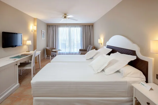 Superior, Twin Beds, Occidental Isla Cristina (ex Barcelo) 1/3