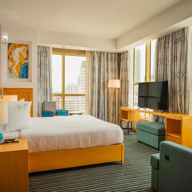 غرفة بسرير كوين، Galaxy Hotel 2/4