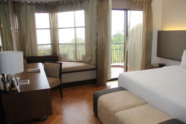 Premium, Suite, Thistle Port Dickson 1/9