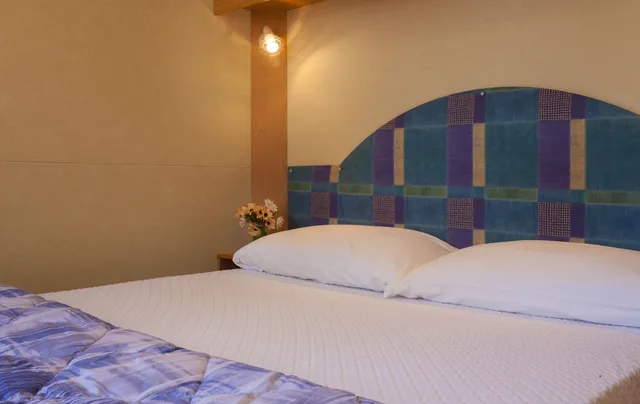 Mobile Home, Double Bed, Sofa، Camping Village Capo D Orso 2/4