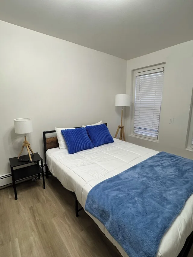 غرفة أساسية بسرير مزدوج بحمام مشترك، Commercial Hotel 1/7