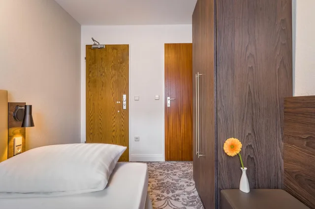غرفة أساسية مفردة، Signature Hotel Astoria Hamburg 3/8