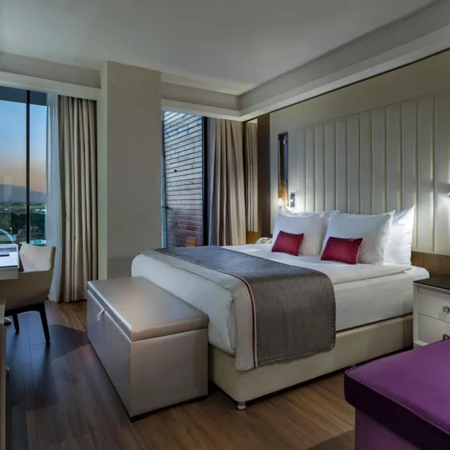 Family Suite Land View، Trendy Lara Hotel 2/10