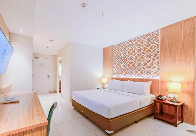 غرفة سوبيريور بسرير مزدوج أو سريرين منفصلين بإطلالة على البحر، Astara Hotel Balikpapan 4/10