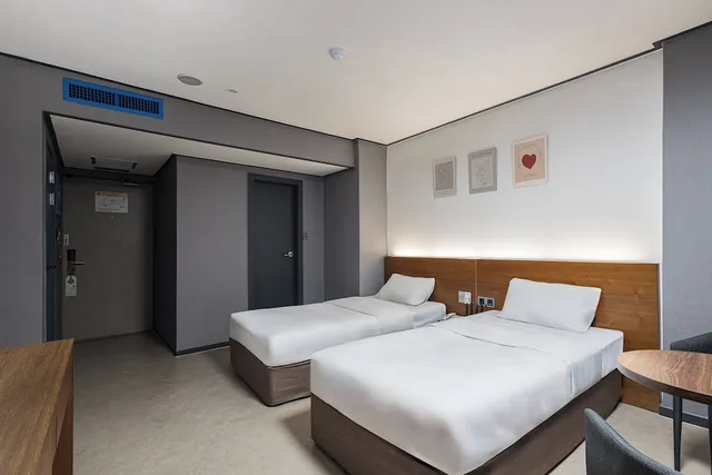 (AIR) Superior Twin، Insadong Crown Hotel 10/10
