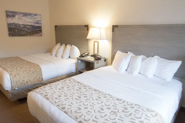 غرفة ديلوكس بسريرين كوين، Best Western Alpenglo Lodge 9/10
