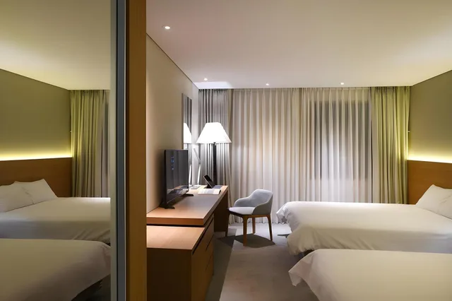 غرفة ديلوكس عائلية بسريرين مزدوجين، Astar Hotel 1/1