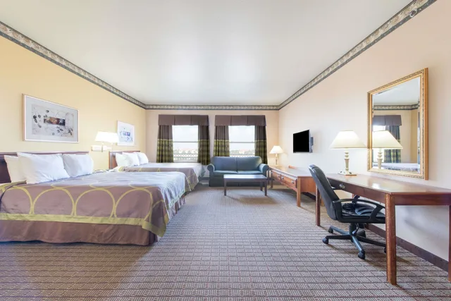 جناح بسريرين كوين، Super 8 by Wyndham Fort Worth Stockyards 2/6