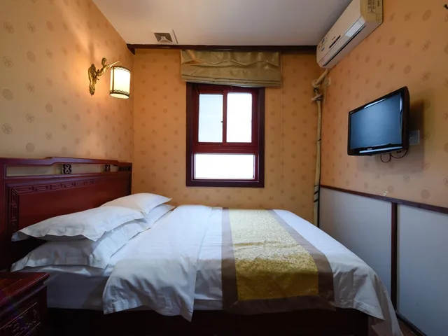 غرفة قياسية بسرير مزدوج، Qianmen Courtyard Hotel 4/9