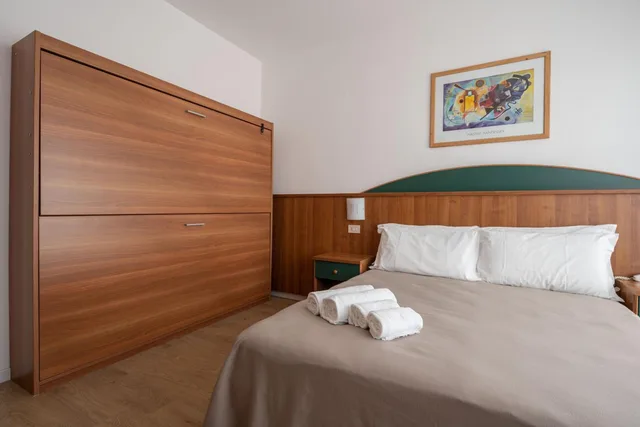 غرفة اقتصادية عائلية، Hotel Boston 2/10