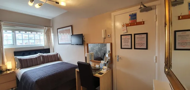 غرفة تنفيذية مفردة بسرير مزدوج، Beechwood Guest House 1/9