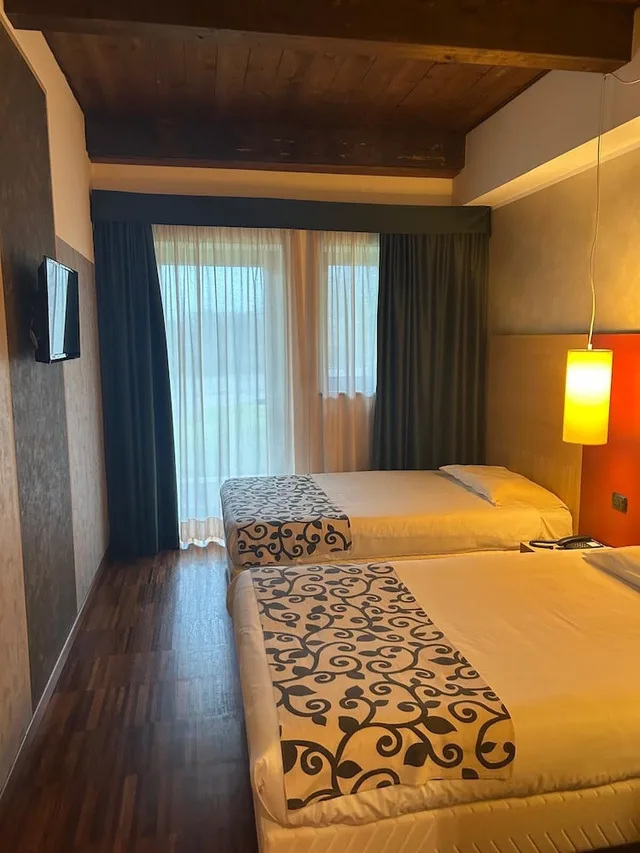 غرفة قياسية بسريرين منفصلين، Cascina Scova Resort 1/4