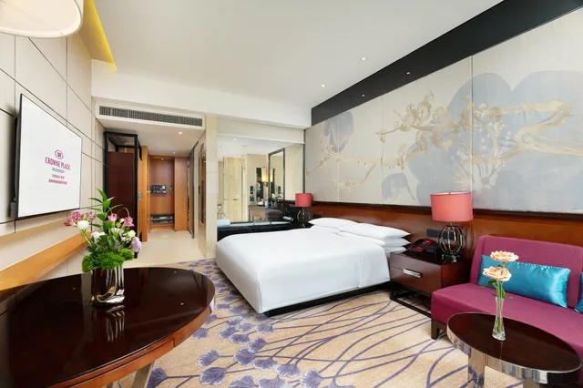 Room, King Bed, Crowne Plaza CHENGDU WEST 3/7