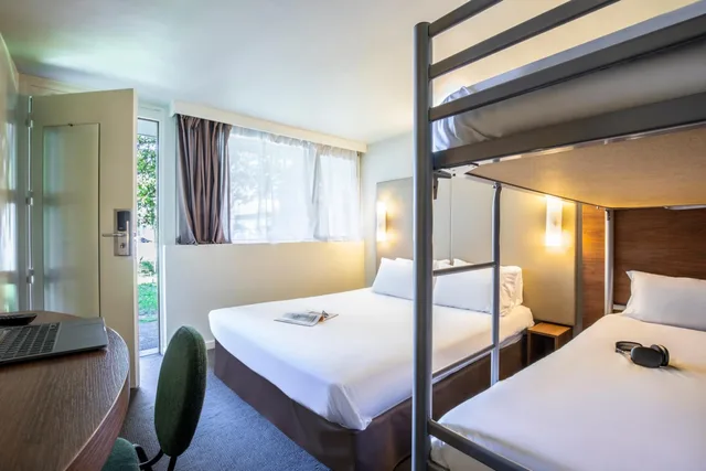غرفة رباعية، CAMPANILE VICHY - BELLERIVE SUR ALLIER 6/9