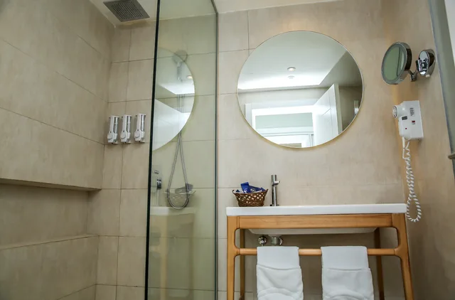غرفة مفردة بسرير مزدوج، Grand Sirenis Punta Cana Resort 3/3